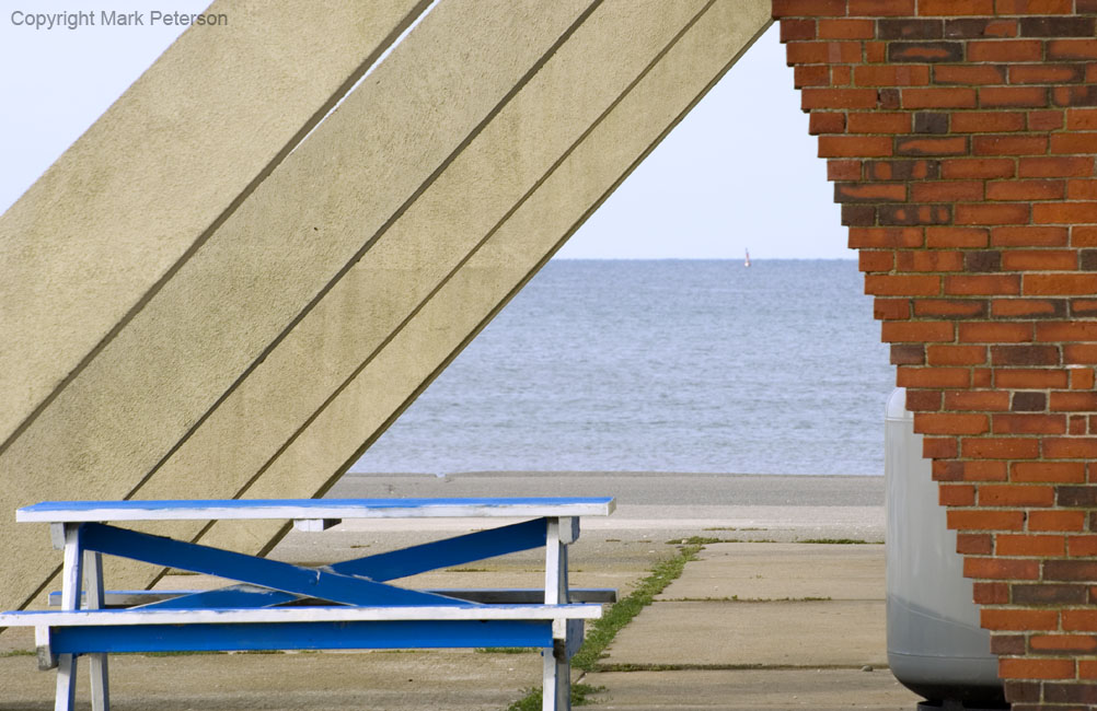 Picnic table at Horseneck